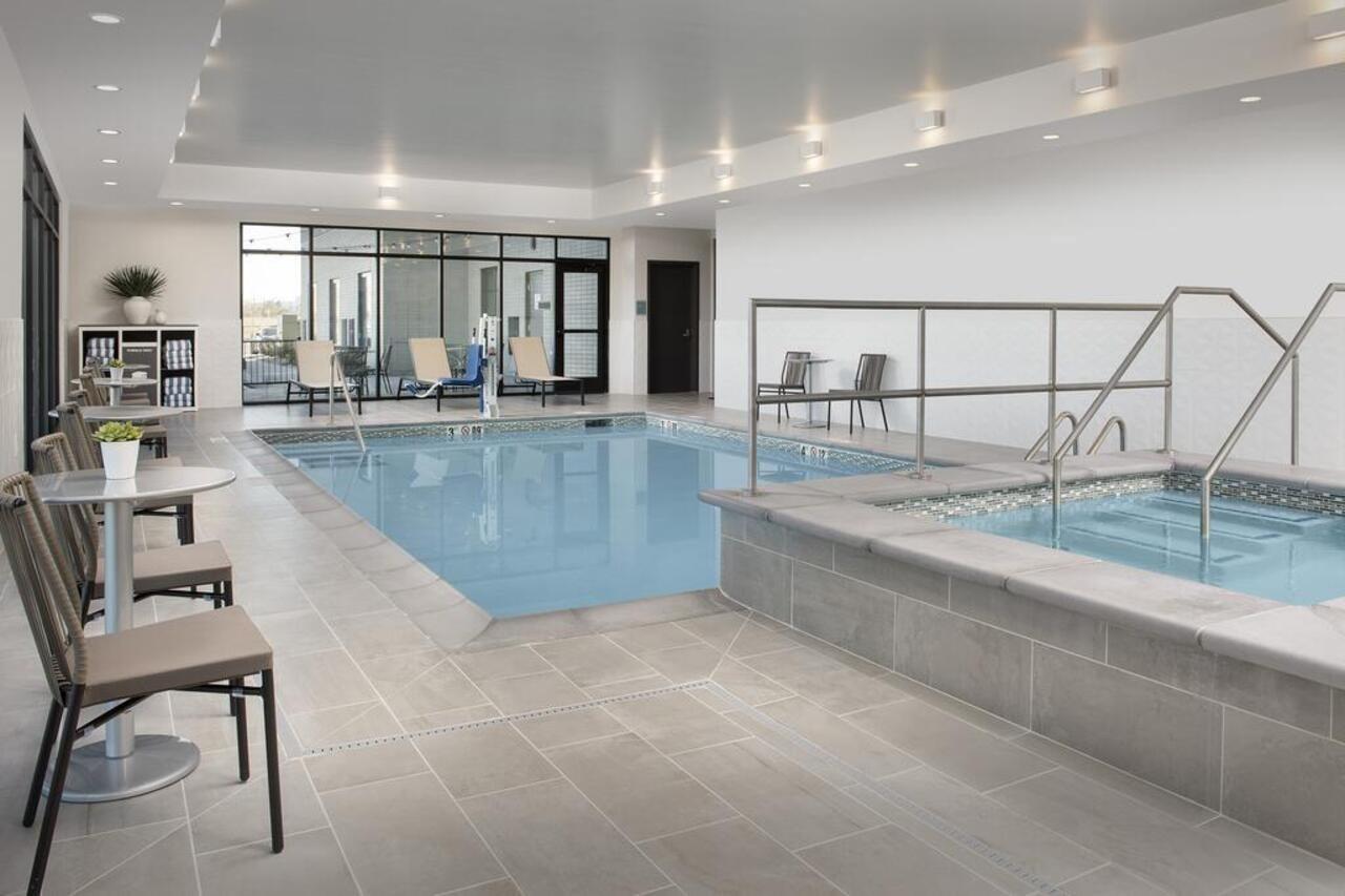 Home2 Suites By Hilton Denver Central Park Bagian luar foto