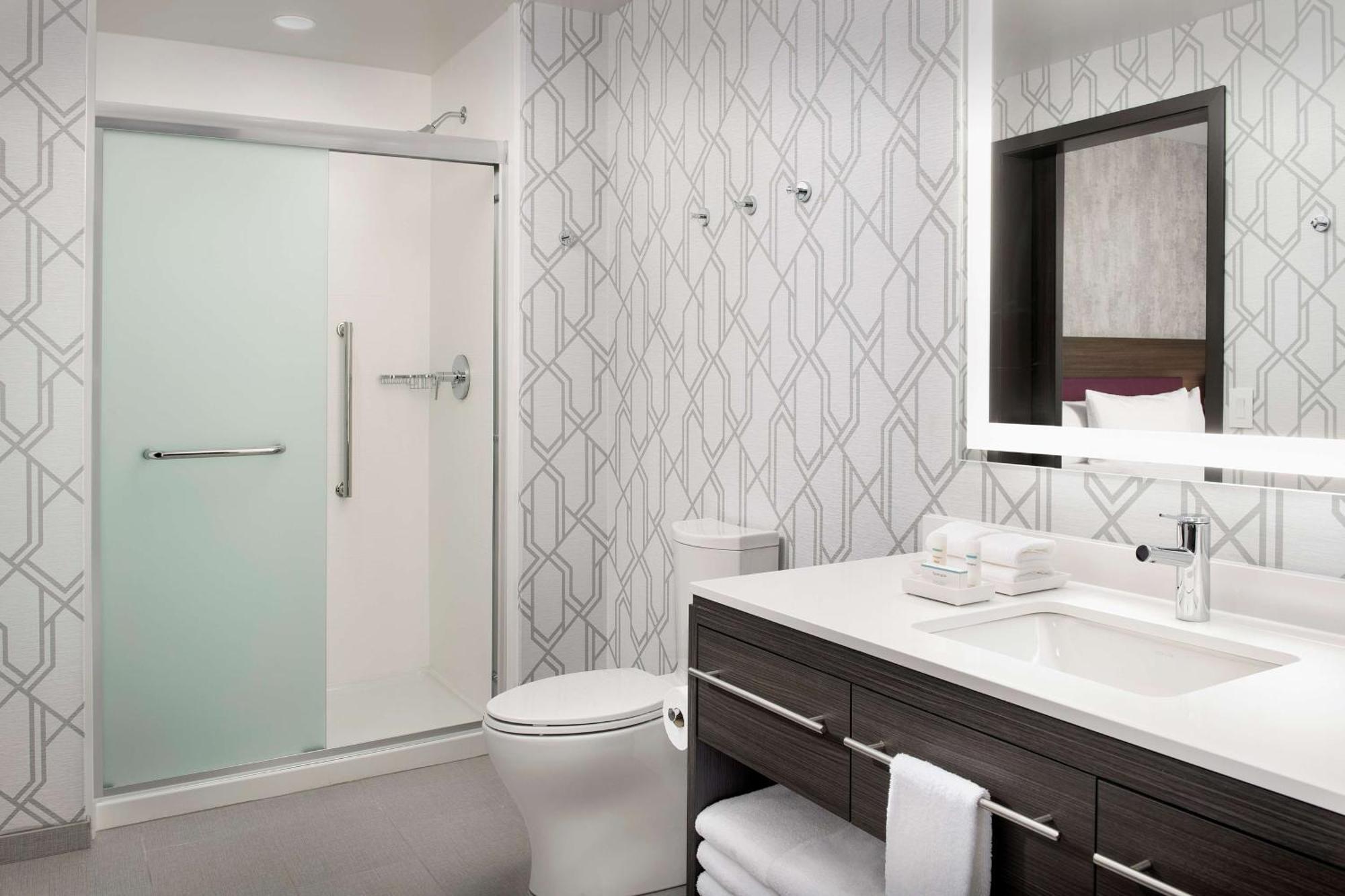Home2 Suites By Hilton Denver Central Park Bagian luar foto